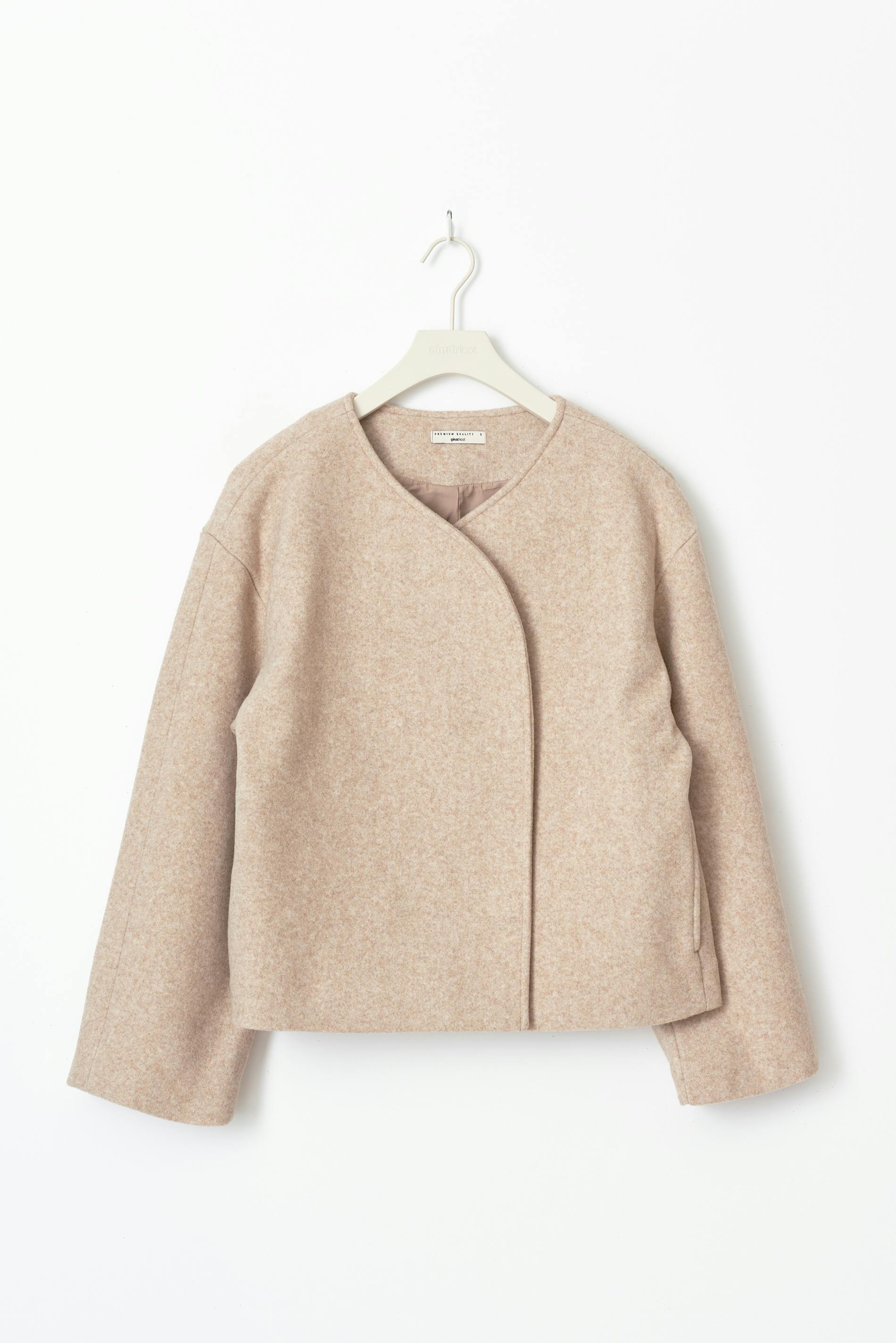 Round neck short jacket