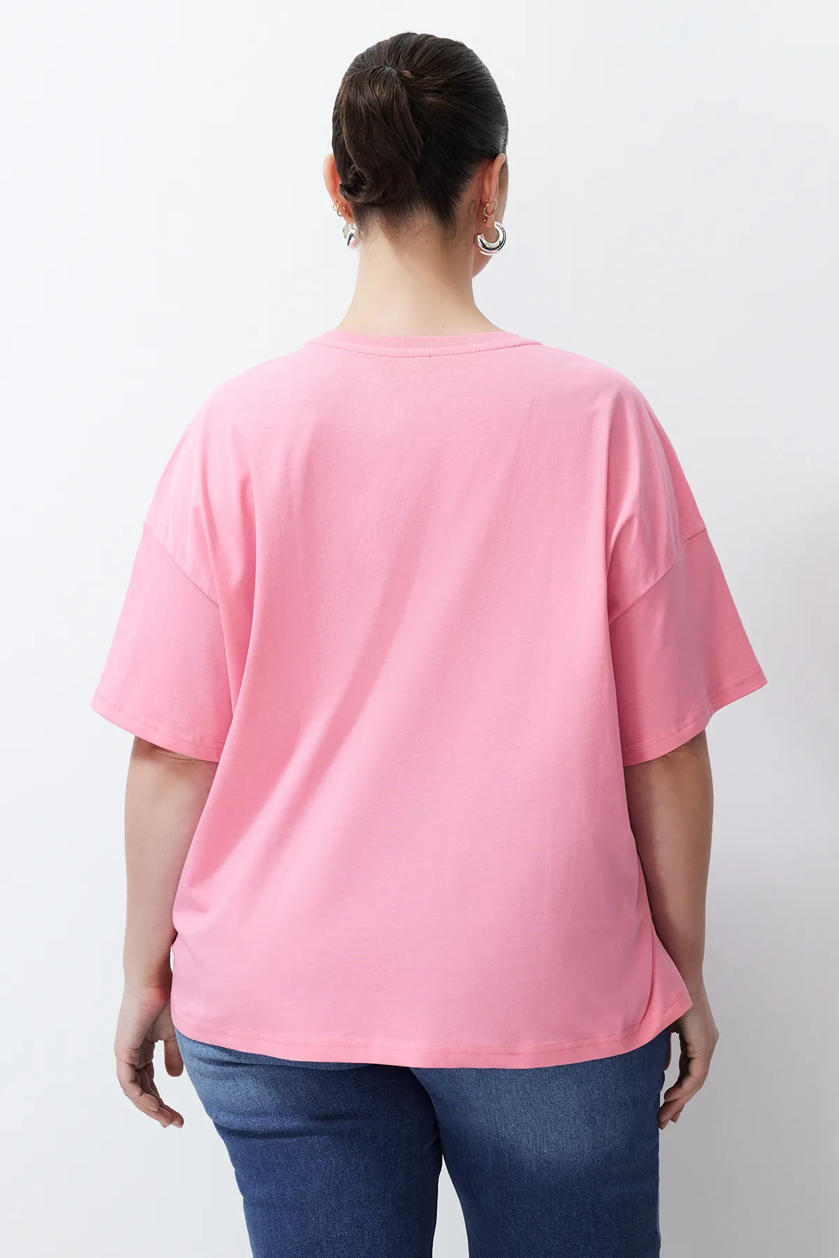 Trendyol Curve  Rosa bedrucktes Oversize-Strick-T-Shirt TBSSS24BF00011