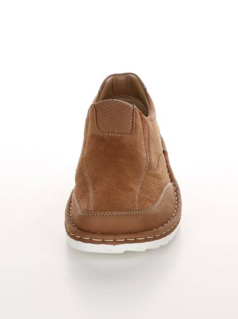 Slipper in klassischer Optik