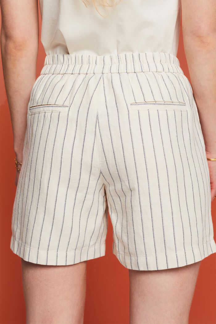 Gestreifte Shorts aus Leinen-Baumwolle-Mix