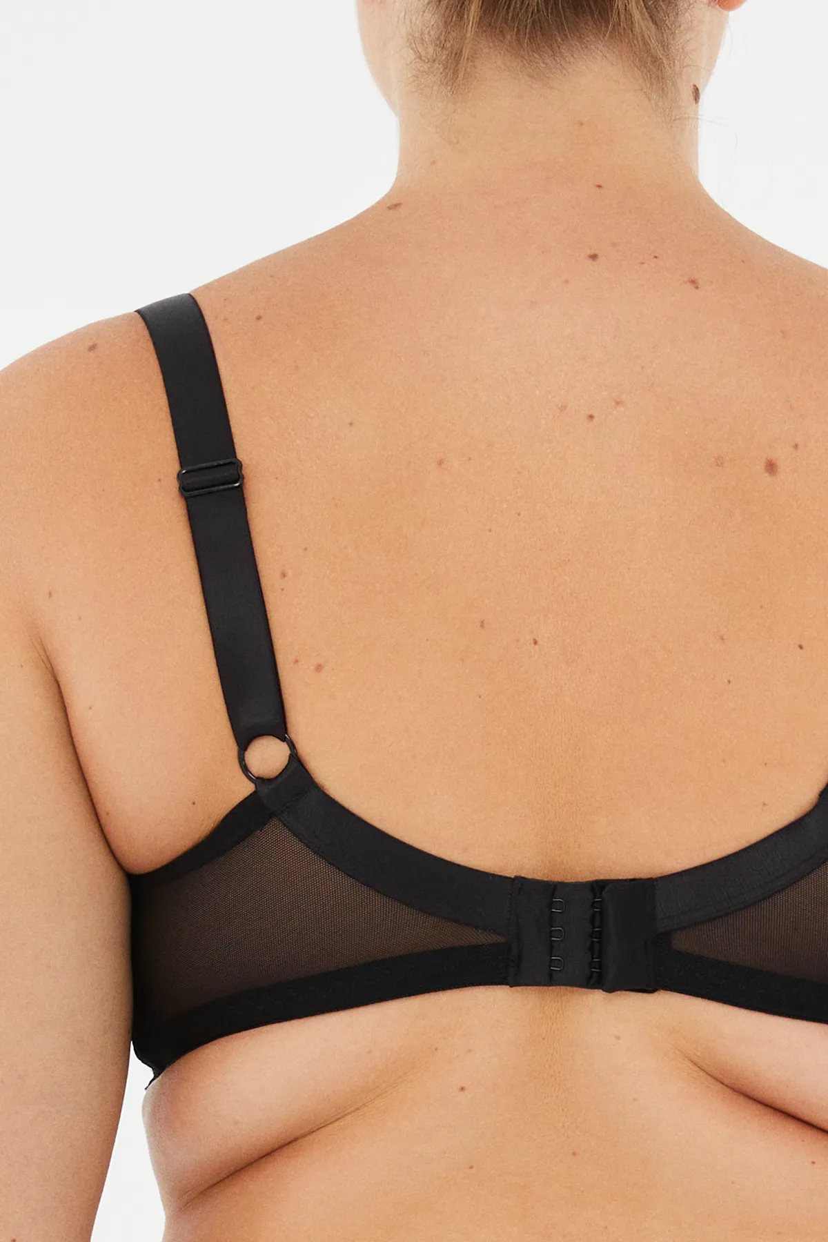 Dagi  Schwarzer Cupping-BH mit Mohnblumen-Spitze