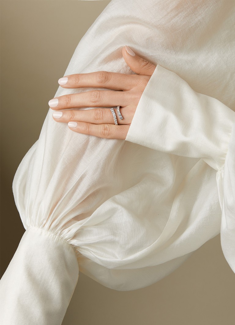 Inel cu vârf de diamant din aur alb, diamant de 0,97 ct, verighetă