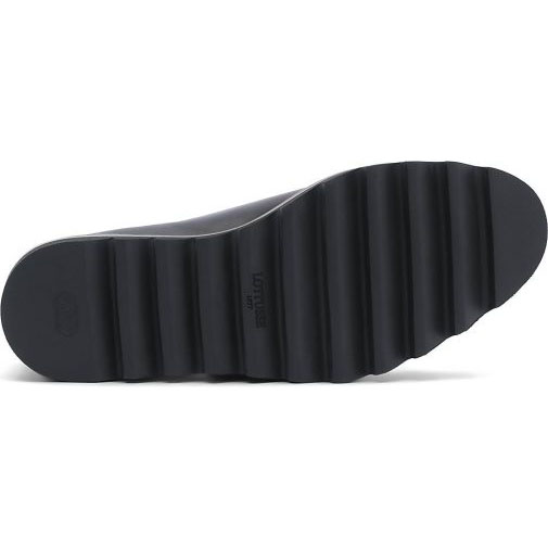 Lottusse Schwarze Kalbsmotiven
