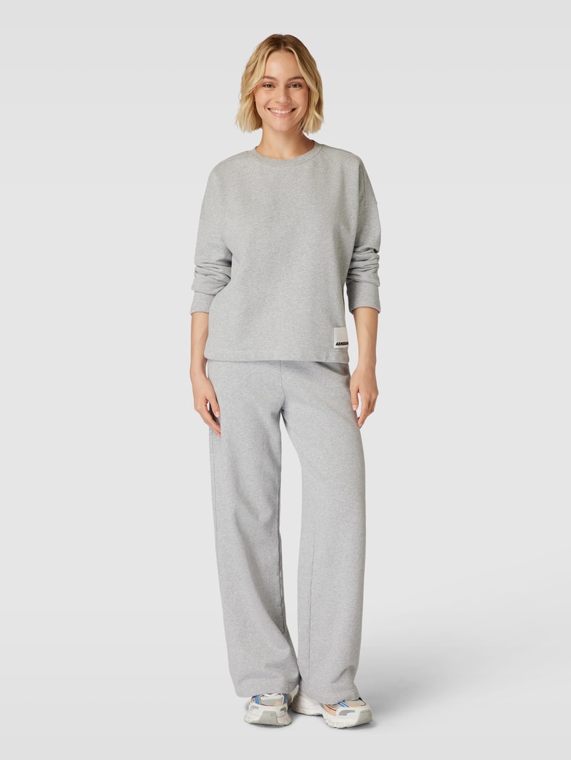 Sweatshirt mit Label-Patch Modell 'KAASIA' in mittelgrau