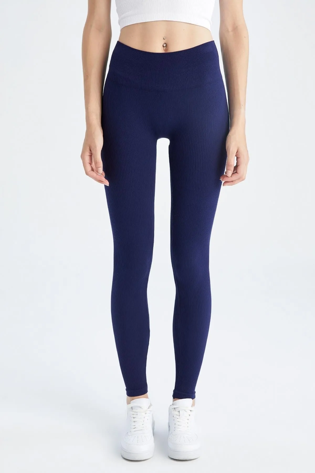 DeFacto  Nahtlose Sportstrumpfhose mit Passform
