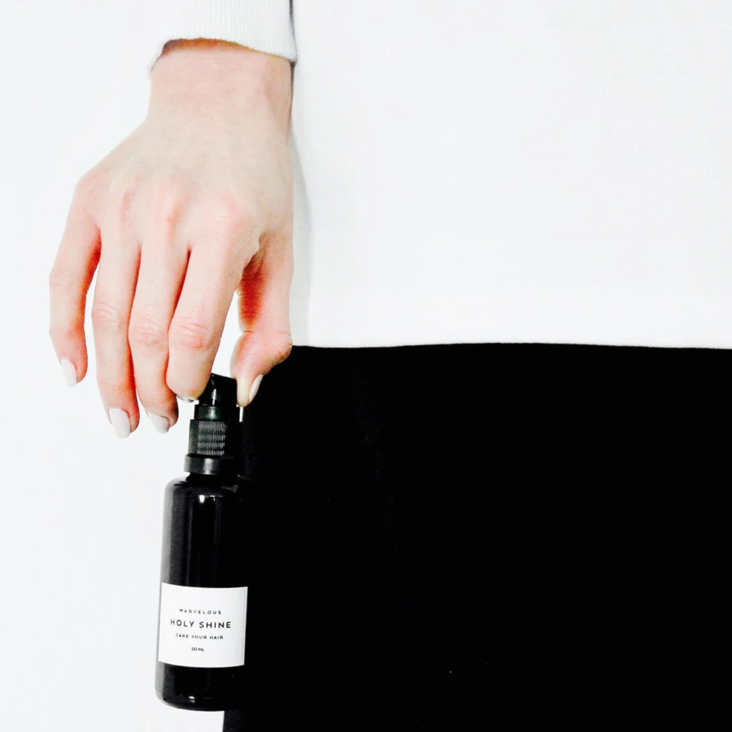 Holy Shine Hair Oil