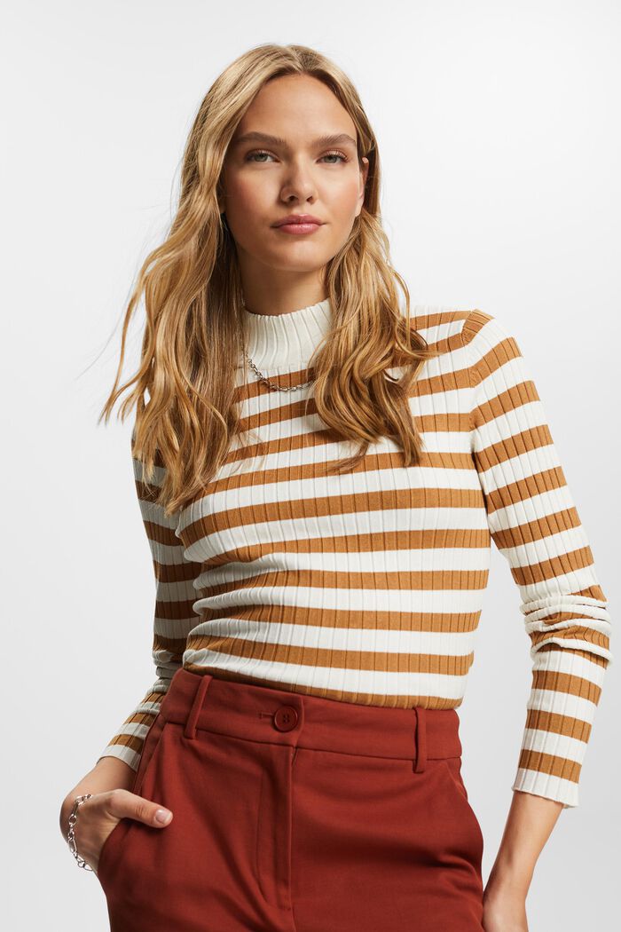 Gestreifter Rippstrickpullover