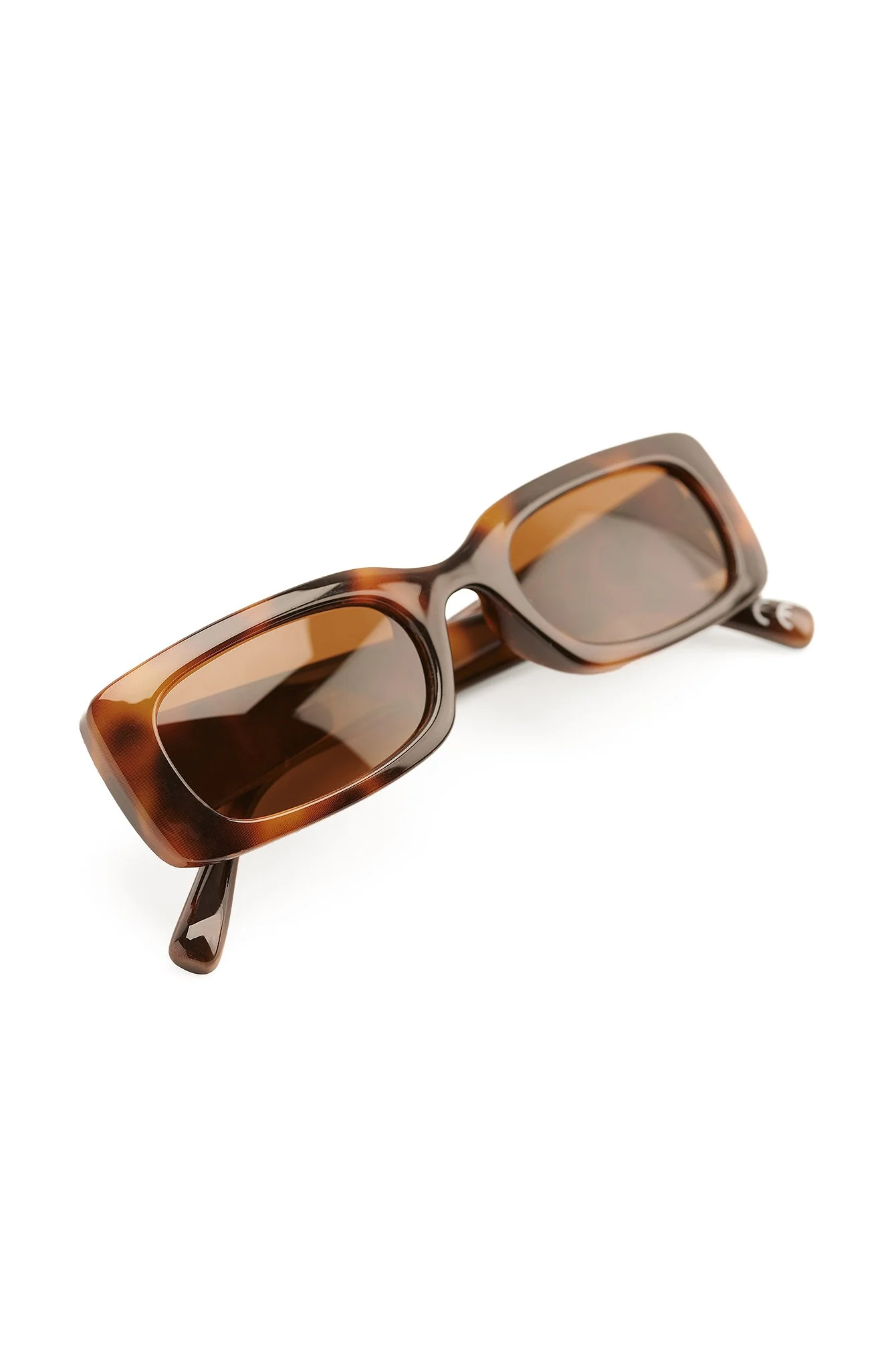 Breite Recycelte Sonnenbrille im Retro-Look