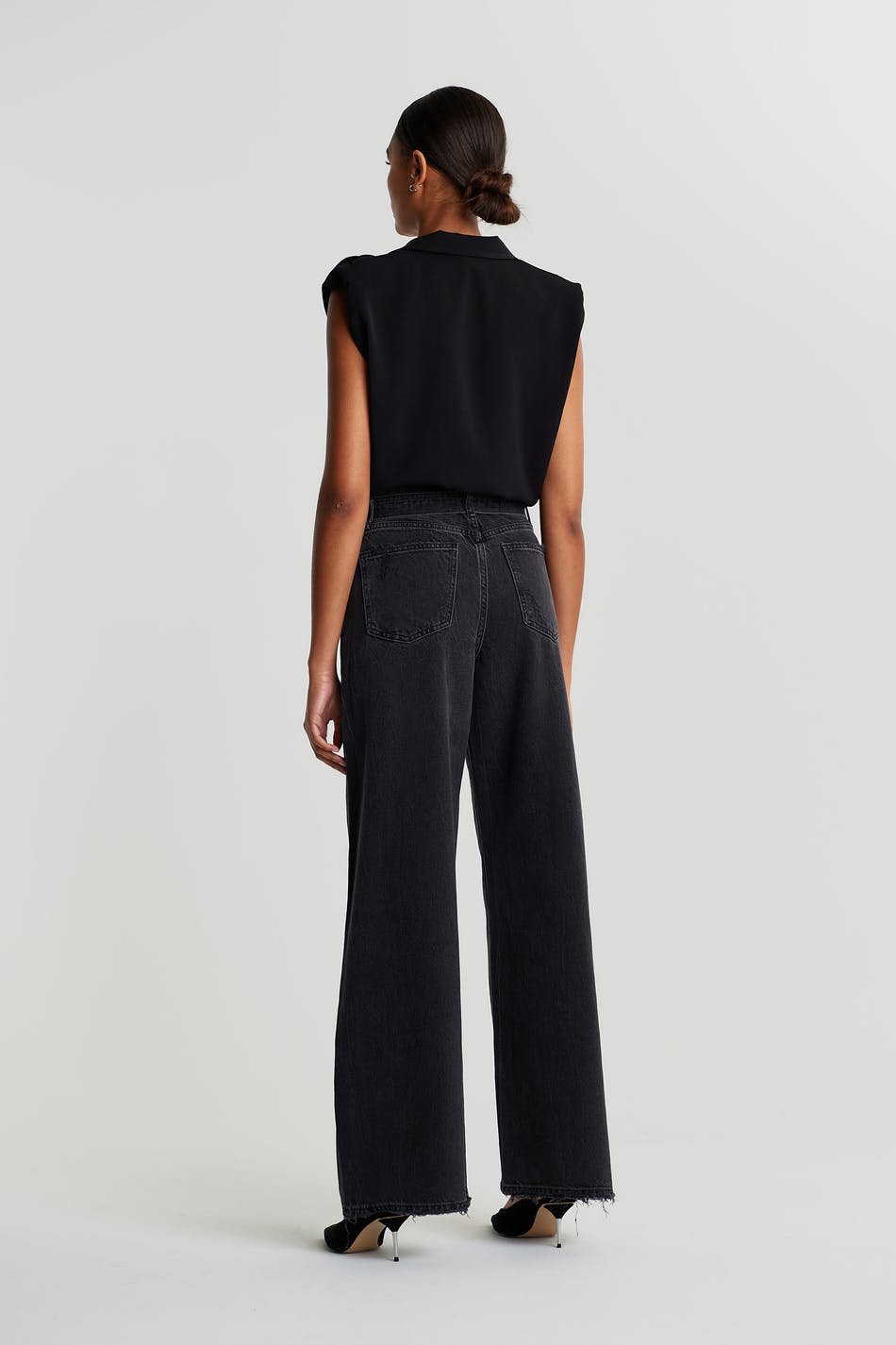 Belted wide jeans