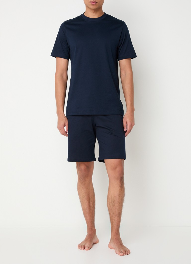 Pantaloni scurți de pijama Schiesser, cu croială dreaptă și buzunare laterale.