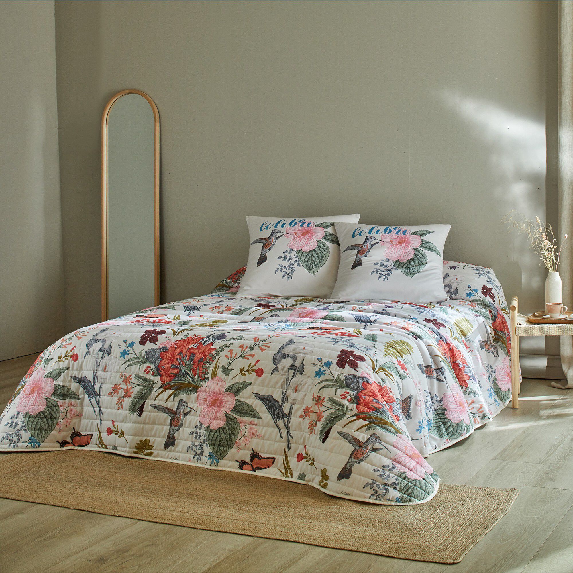 Couvre-lit matelassé imprimé fleuri