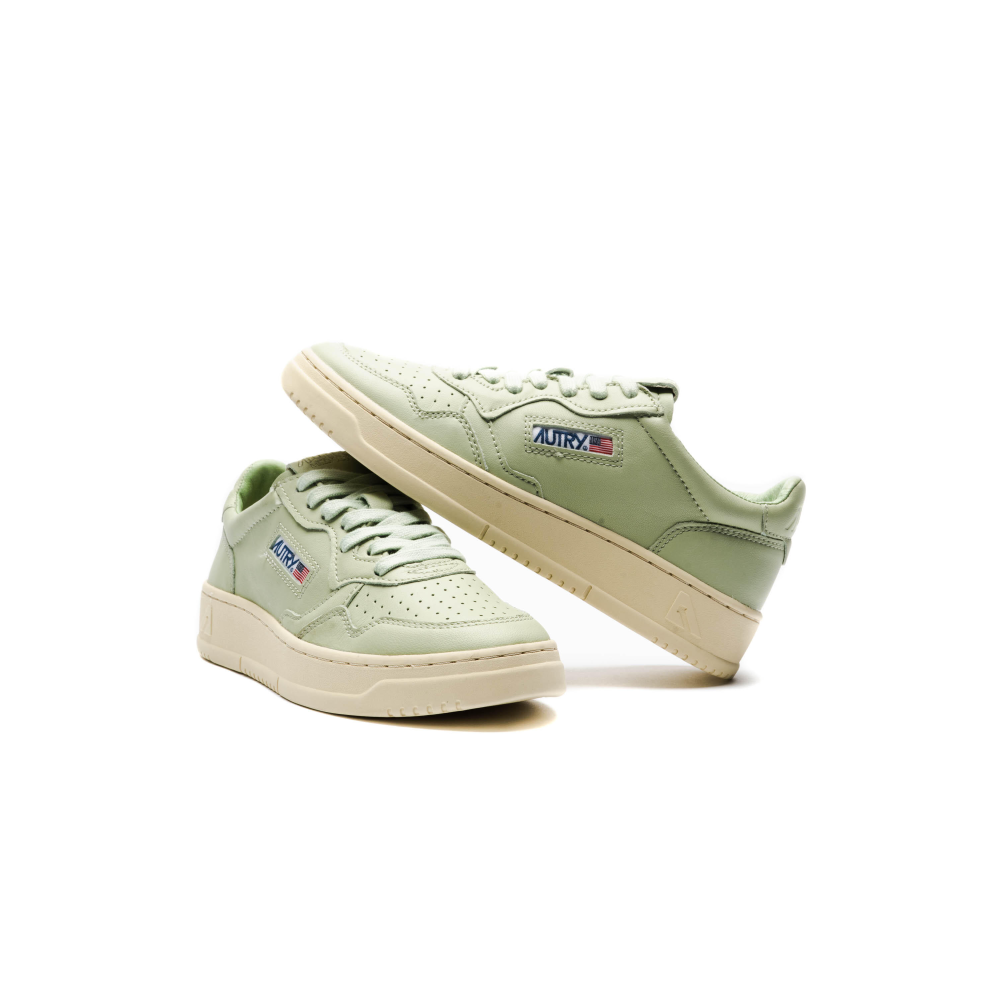 Autry Wmns Medalist Low AULWGG32 / grün