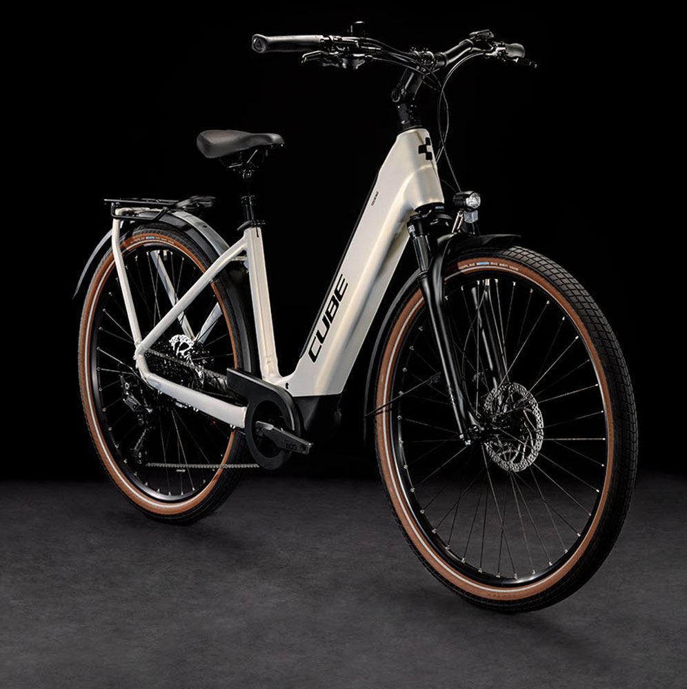 Cube Touring Hybrid Pro 625 Easy Entry pearlysilver´n´black kaufen | Bike-Discount
