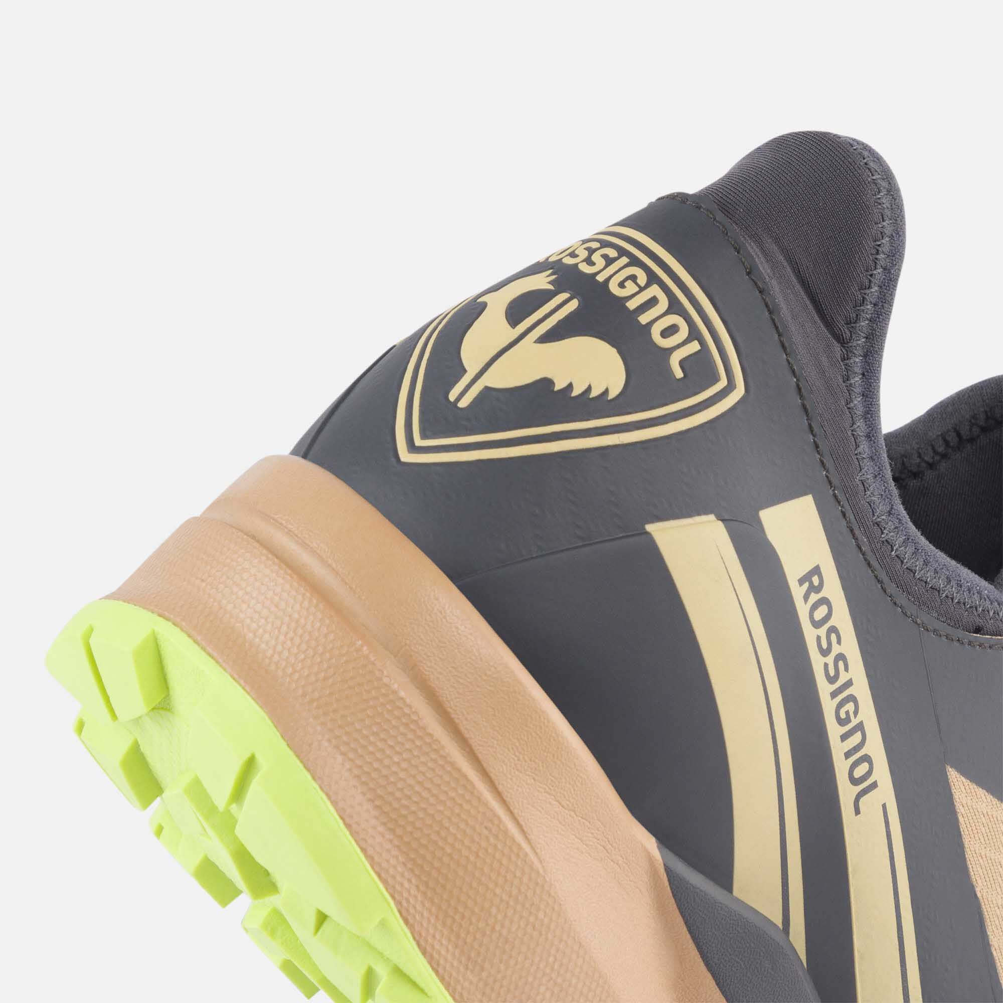 Chaussures Active outdoor imperméables camel homme