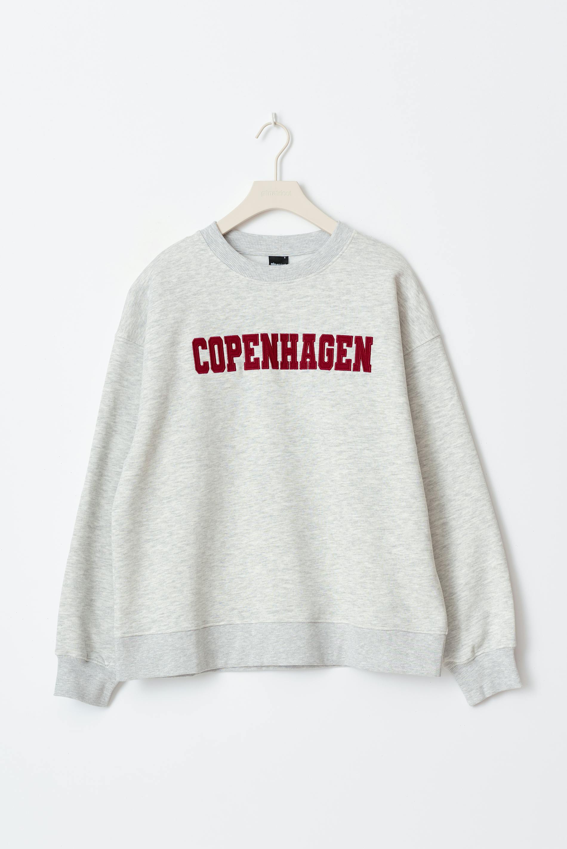Printed sweater