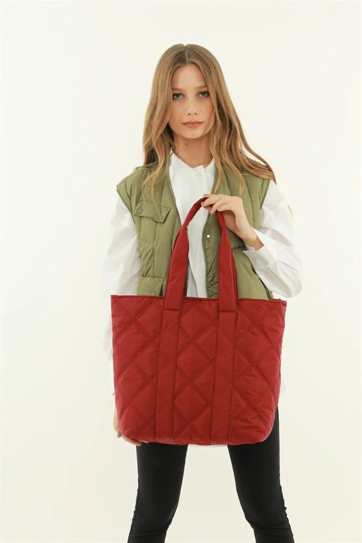Madamra  Damen-Pufftasche mit gestepptem Muster in Weinrot