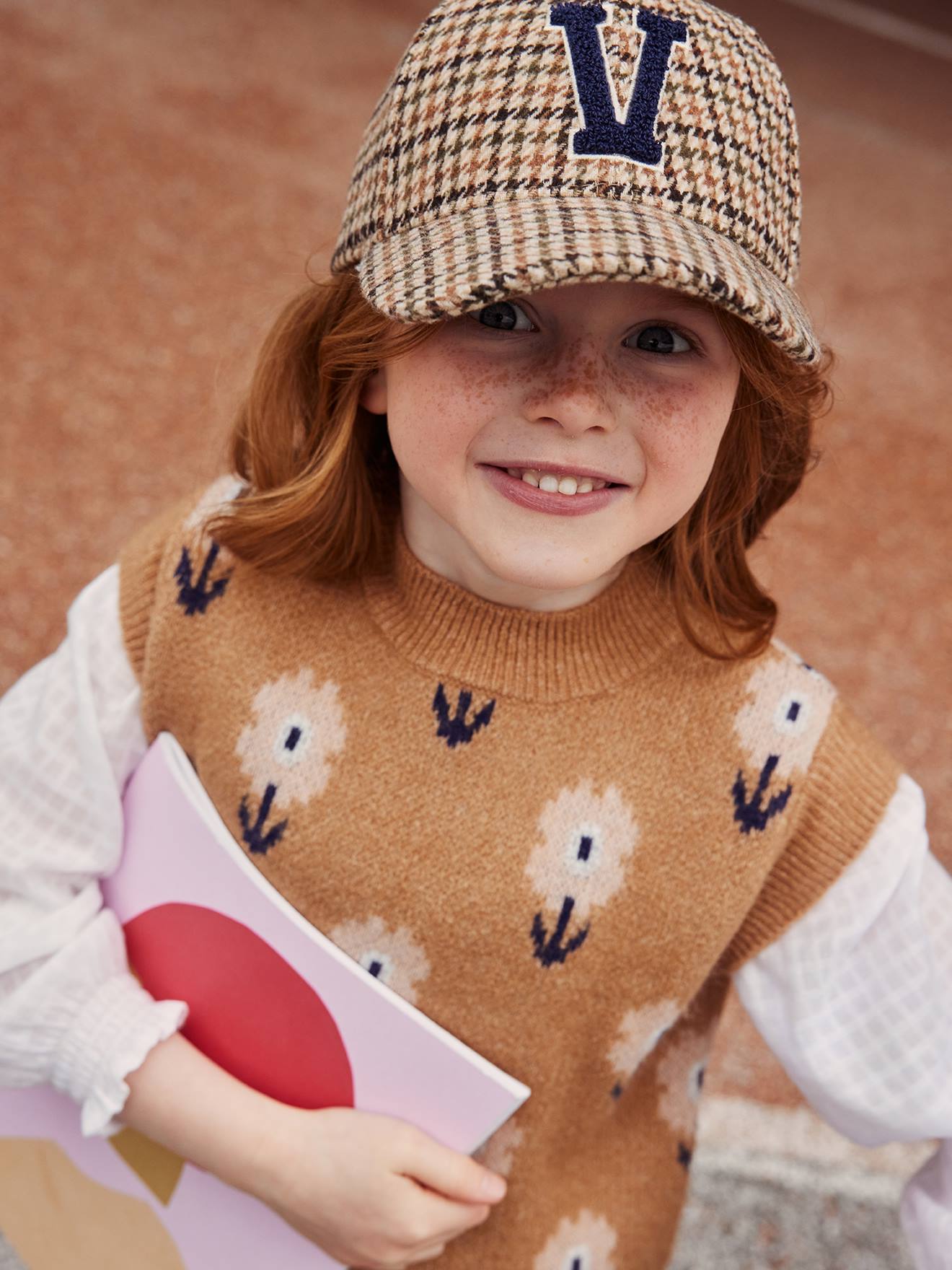 Casquette chaude à carreaux fille carreaux beige