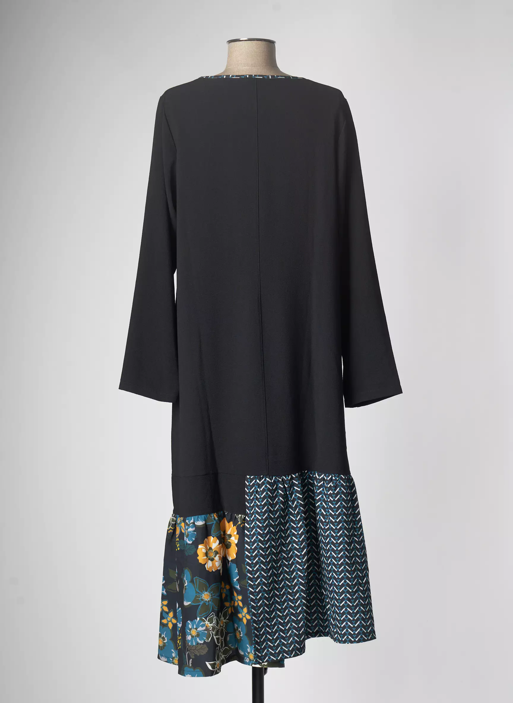 G Oze Robes Longues Femme couleur noir