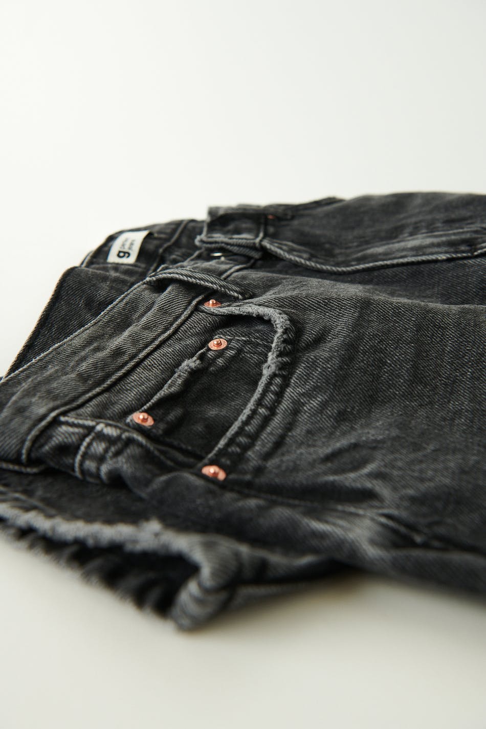 Low straight jeans