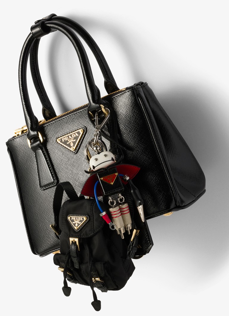 Prada Mini Icon Re-Nylon somas piekariņš
