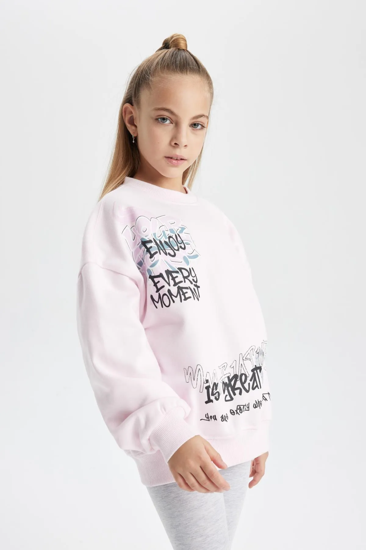 DeFacto  Dickes Sweatshirt mit Rundhalsausschnitt für Mädchen in Oversize-Passform