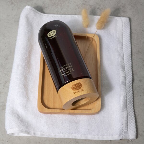 WHAMISA Organic Seeds Dry Scalp Shampoo