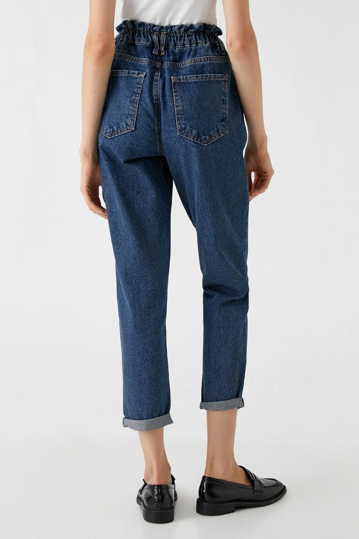 Koton  Mittlere Indigo-Jeans für Damen 3WAL40176MD