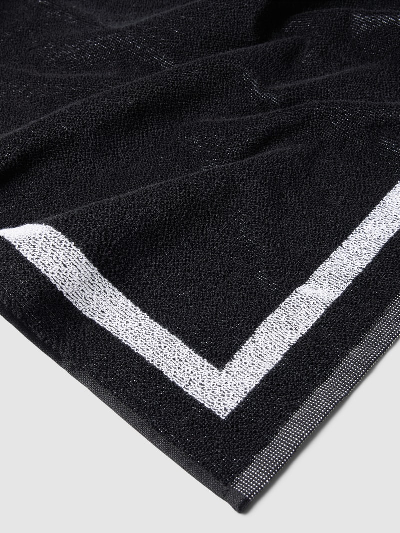 Handtuch mit Label-Print in schwarz
