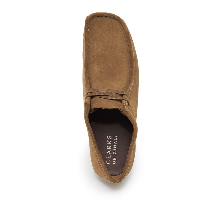 Clarks Wallabee cola