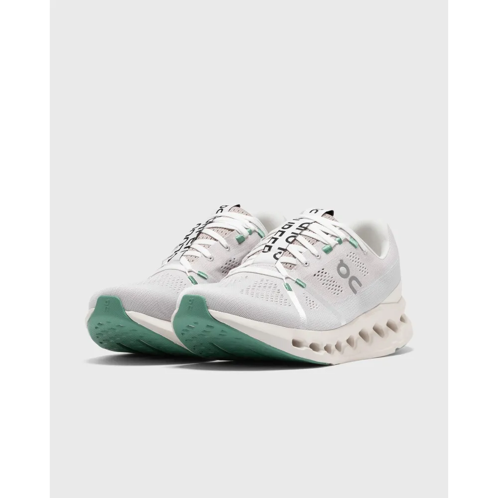 ON Cloudsurfer 3MD10422143 / weiss