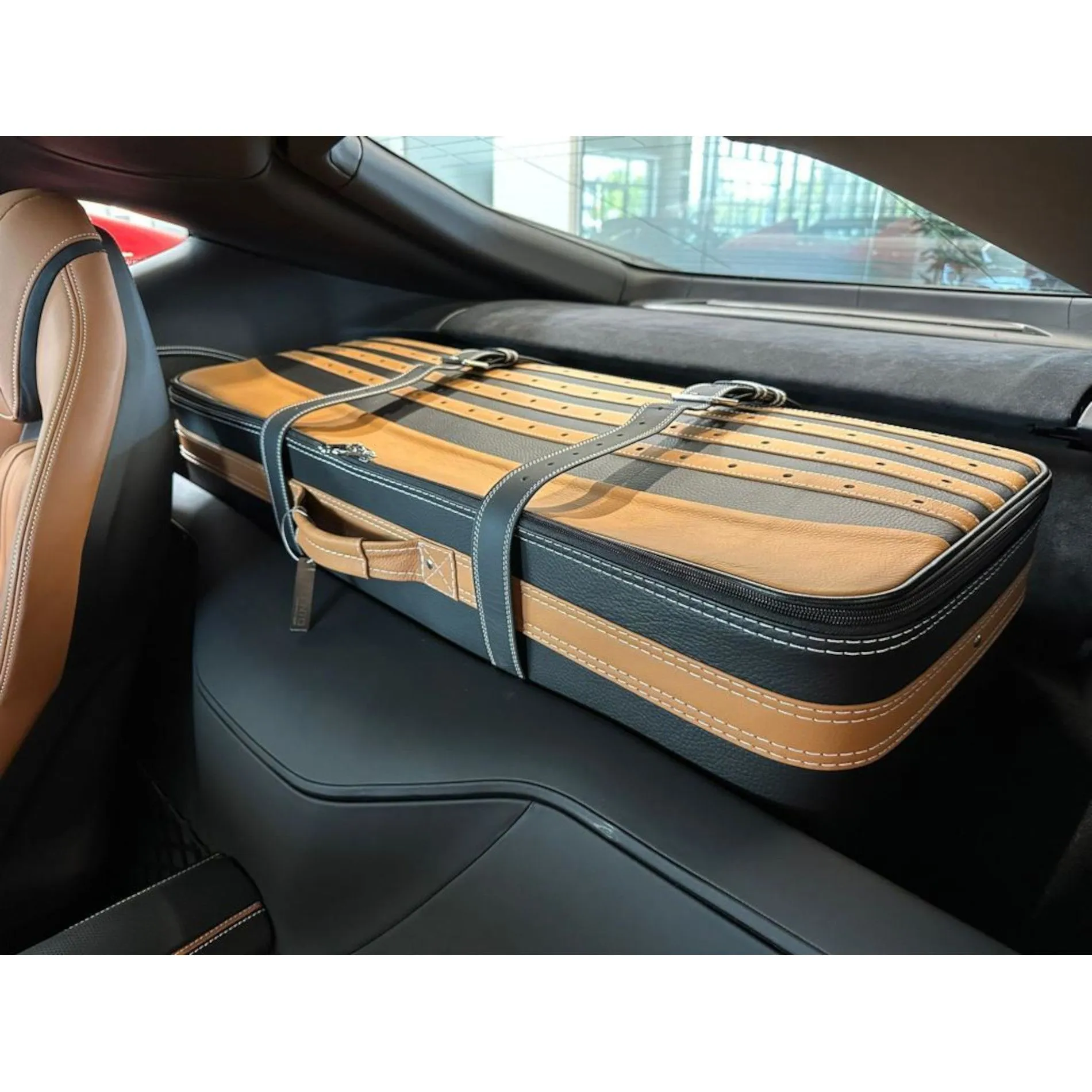 Roadsterbag Ferrari 812 Superfast (EU-Version) - 1-tlg. Kofferset Rückbank