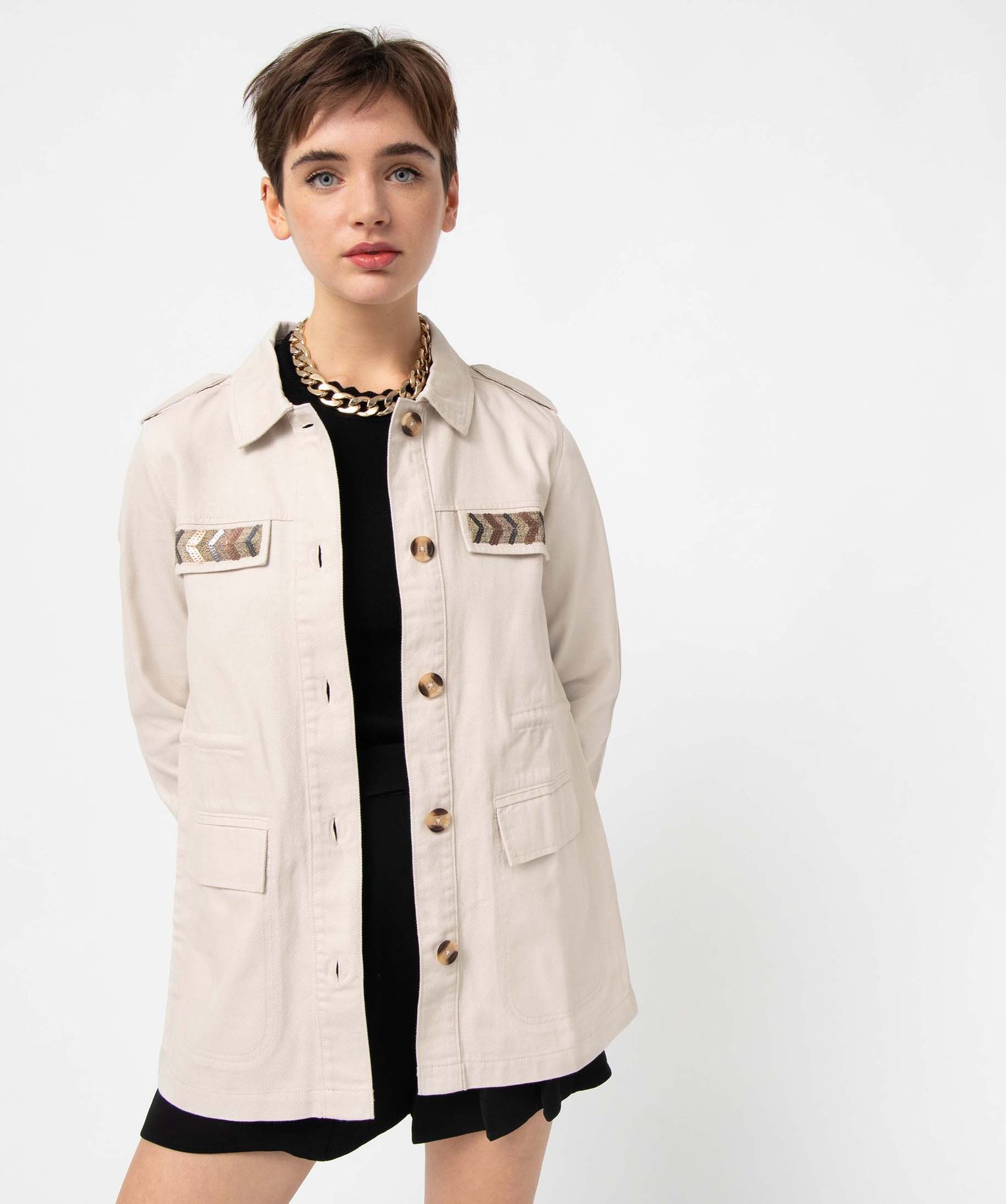 Veste femme saharienne avec broderies sur la poitrine ecru | GEMO