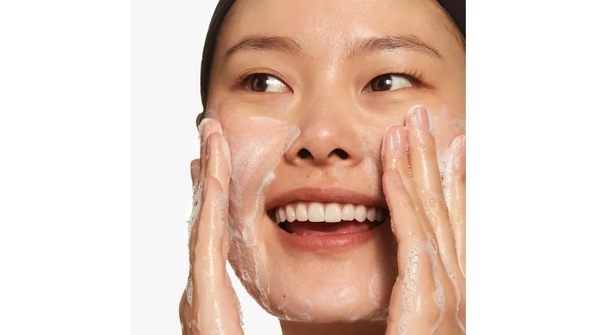 Clinique All About Clean 2-in-1 Cleansing + Exfoliating Jelly 150 ml