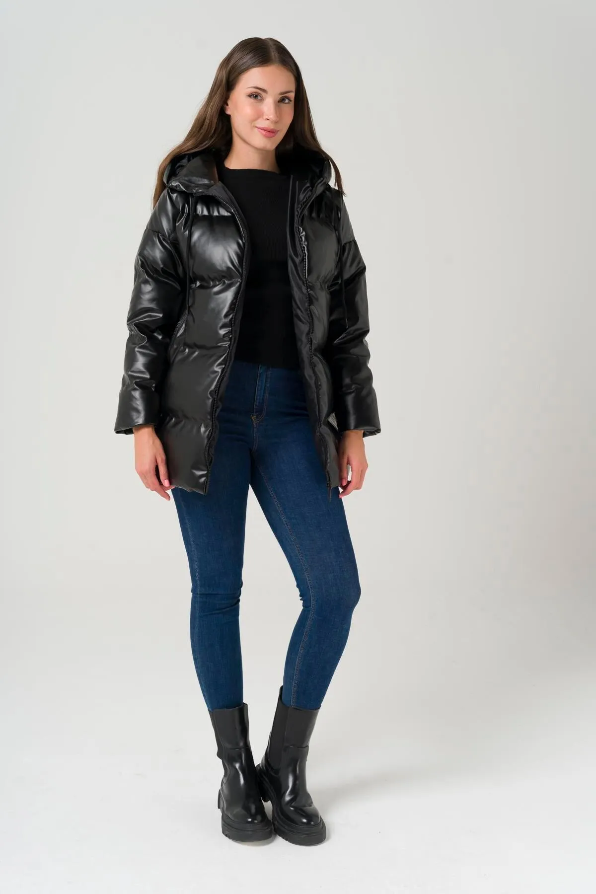 Olcay  Pufferjacke in Lederoptik mit Kapuze, Schwarz 6421
