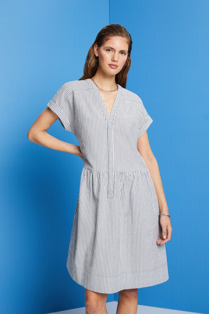 Dresses light woven