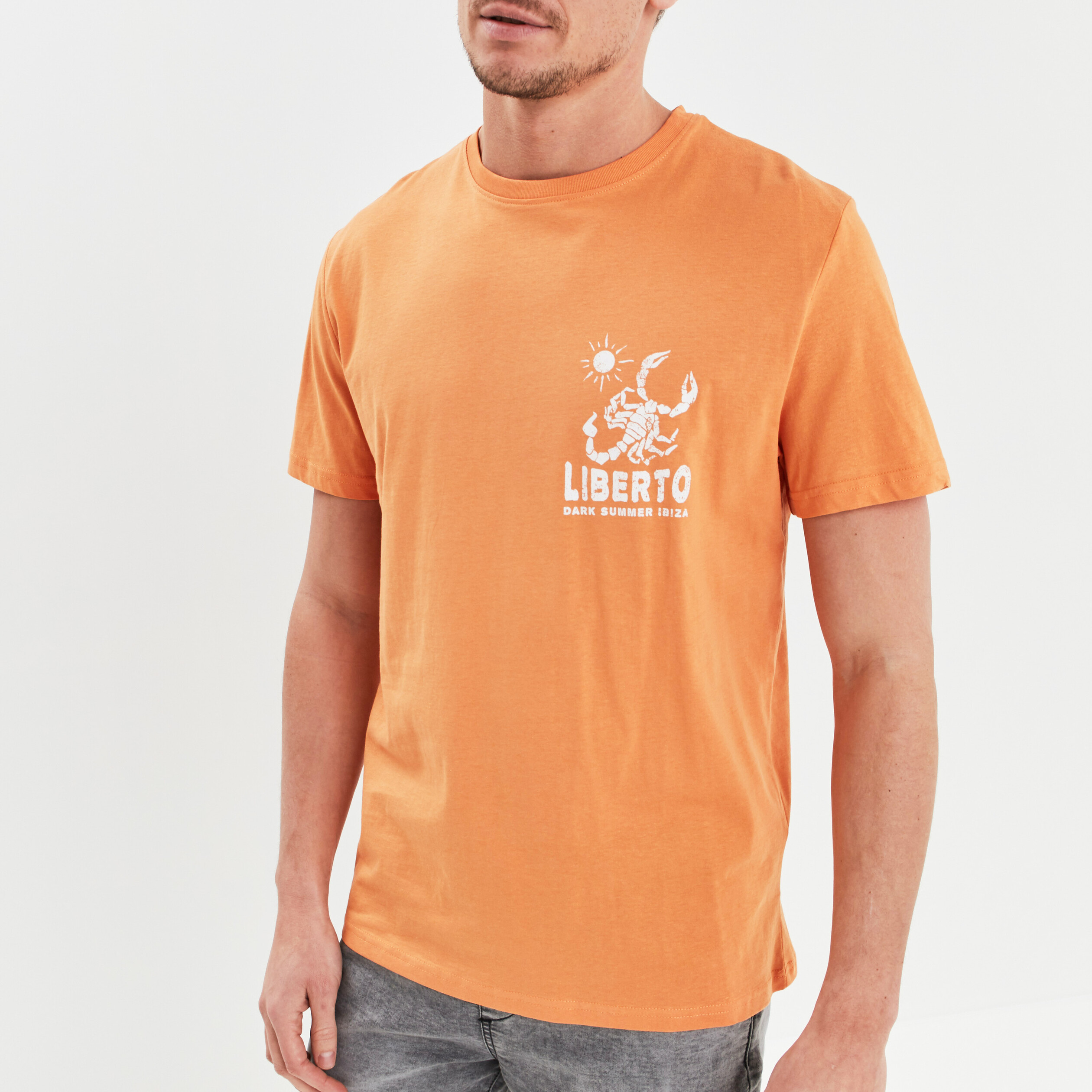 T-shirt manches courtes en coton Liberto orange clair homme | La Halle