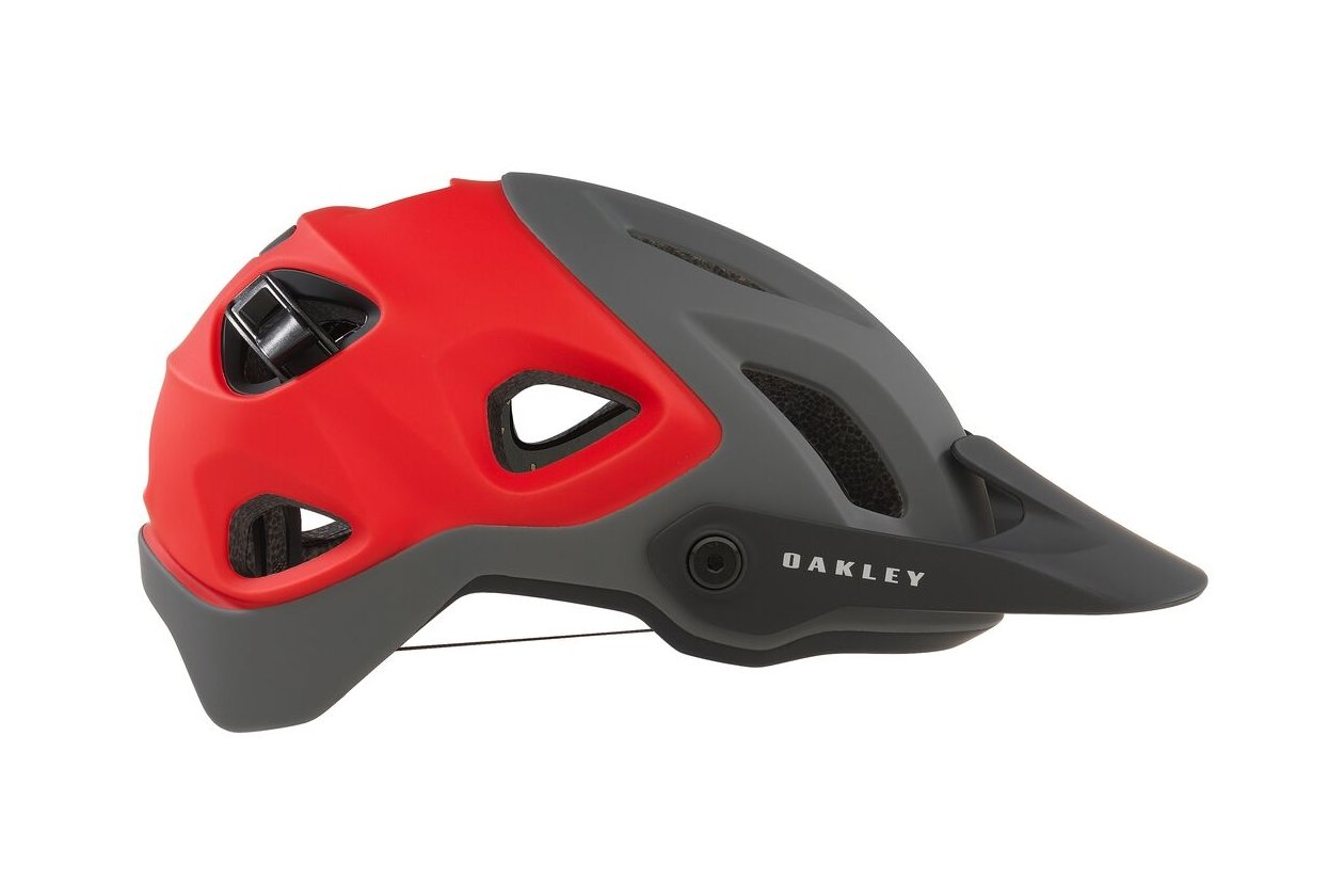 Oakley DRT5
