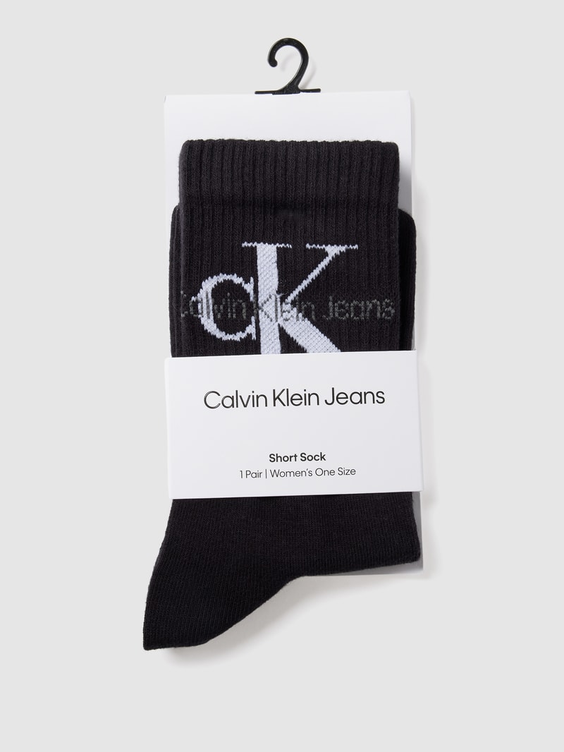 Socken in Ripp-Optik in black