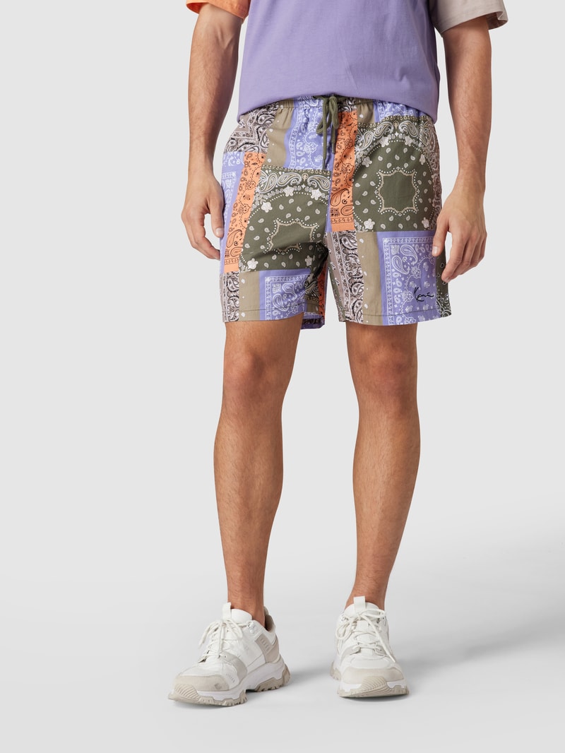 Shorts mit grafischem Allover-Muster in beige