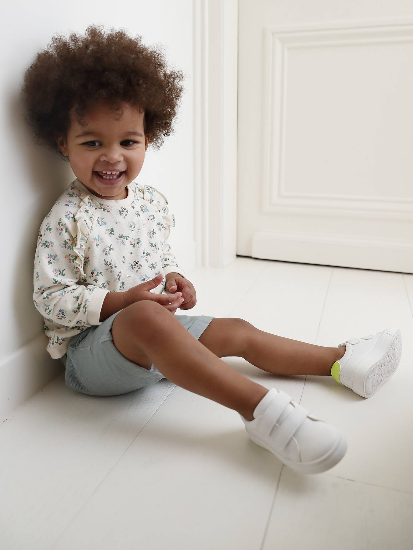 Short taille élastiquée bébé vert céladon