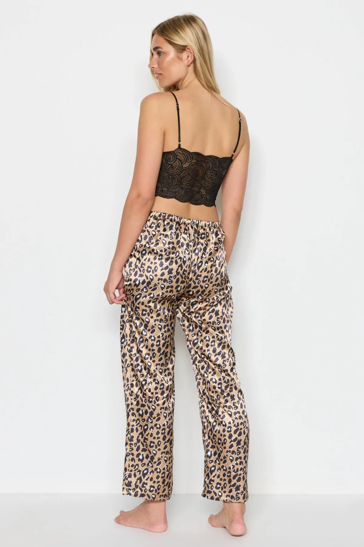 C&City  045 Gemustertes 3-teiliges Satin-Pyjama-Set für Damen Braun/Leopard