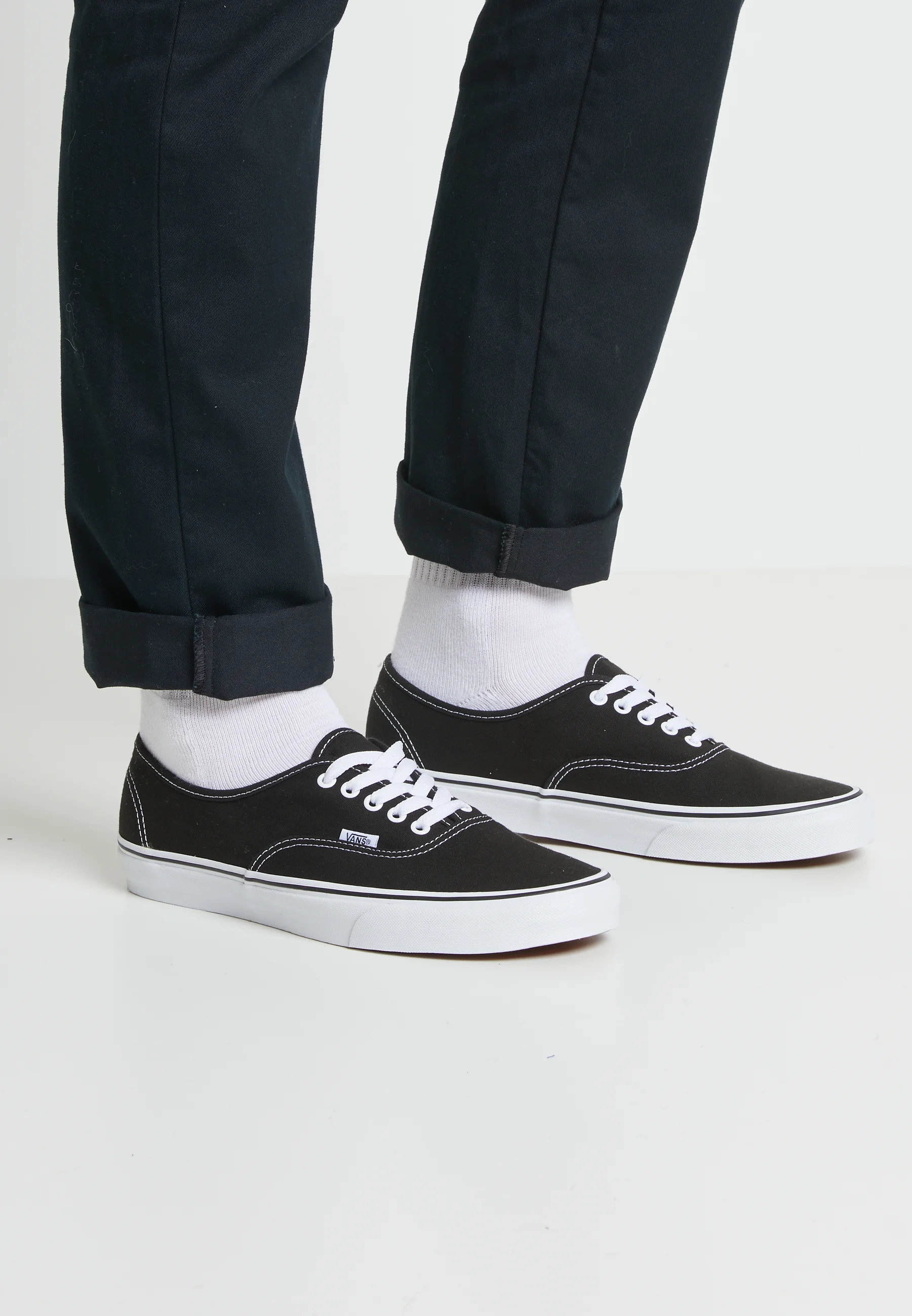 Vans AUTHENTIC UNISEX - Zapatillas bajas