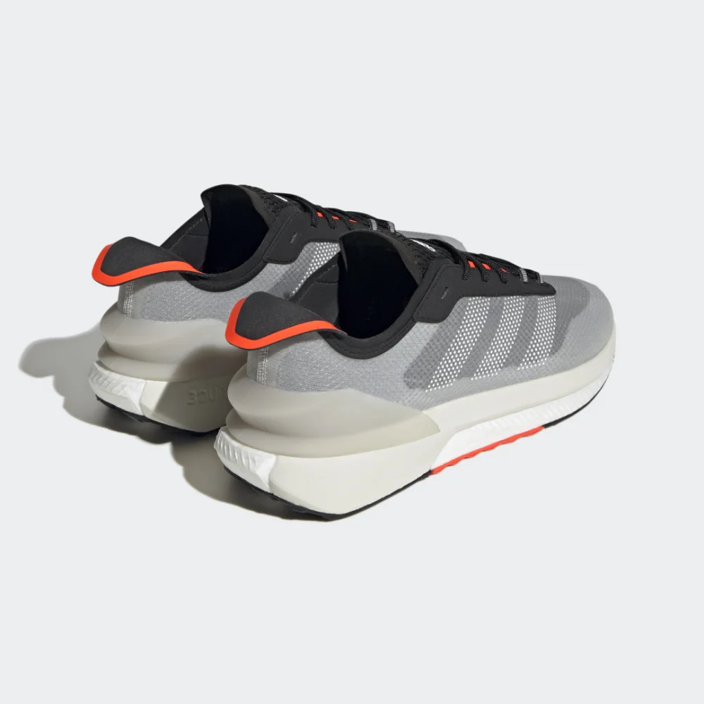 adidas Avryn HP5969 / grau