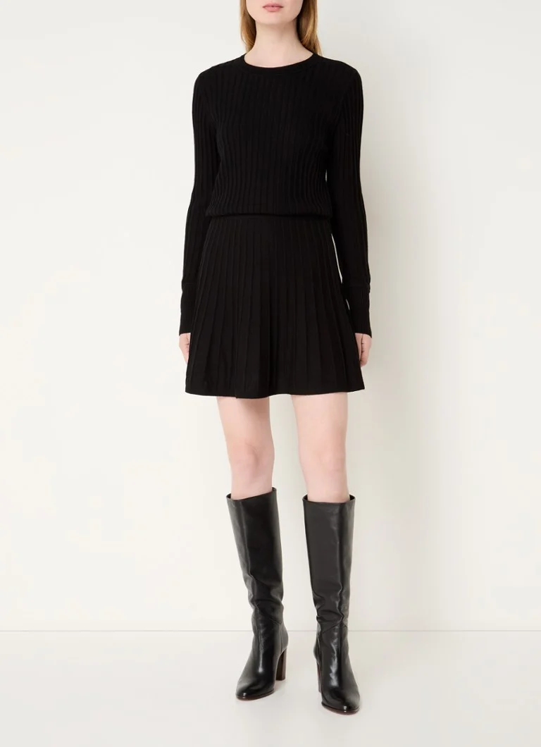 ba&sh Jolenta fine-knit mini skirt in wool blend with ribbed structure