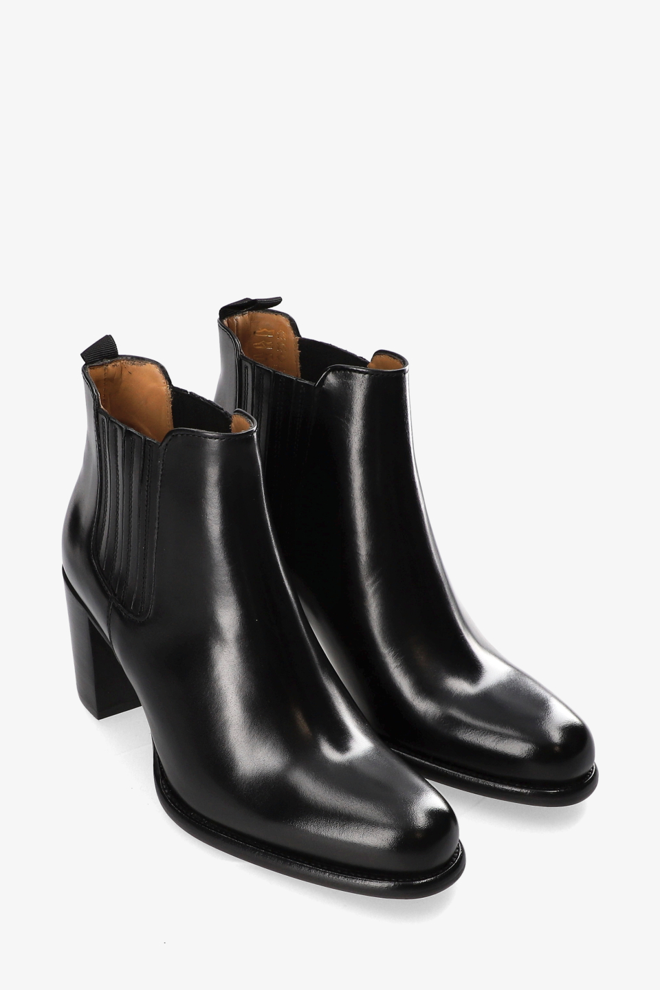 WG6 vitello black