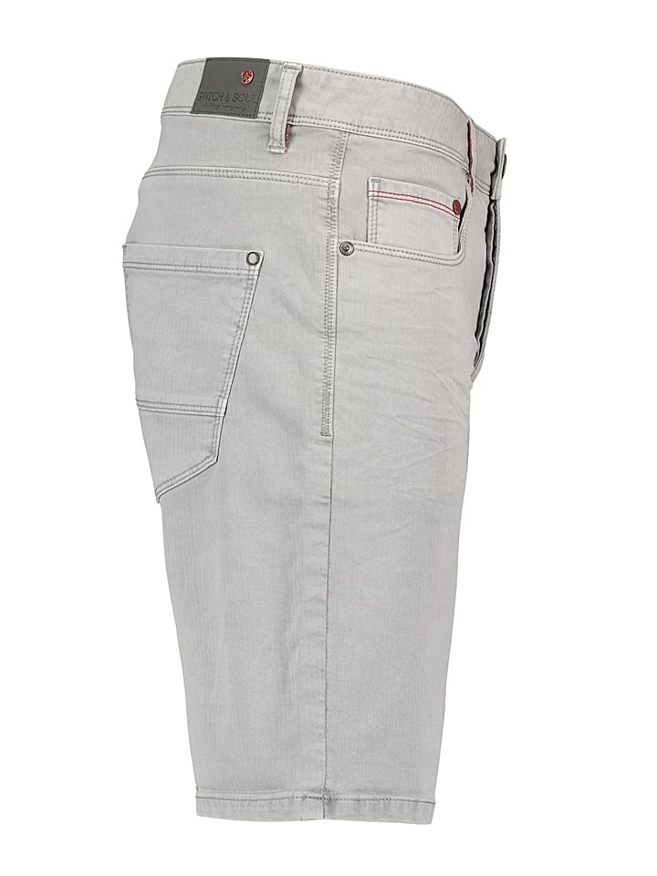 Stitch & Soul Bermudas 