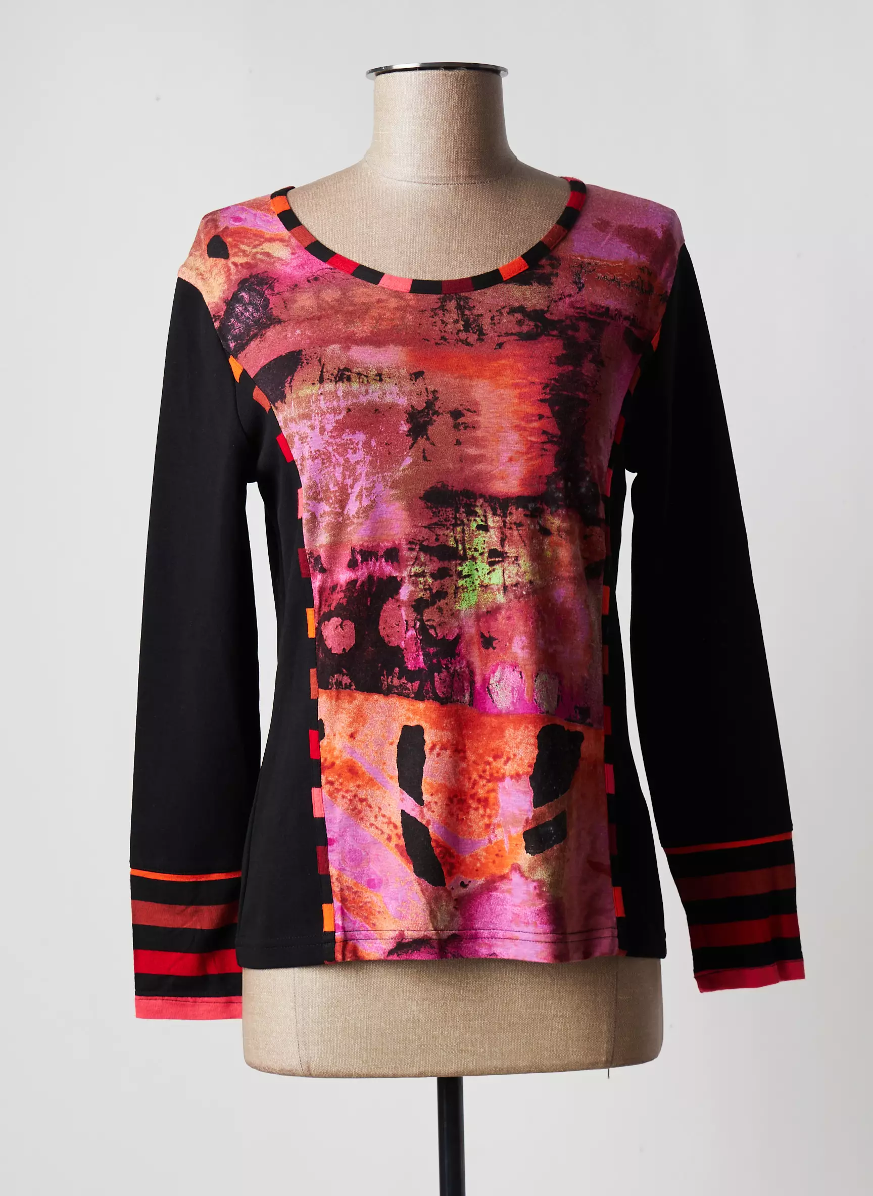 Francoise De France Tshirts Femme couleur noir
