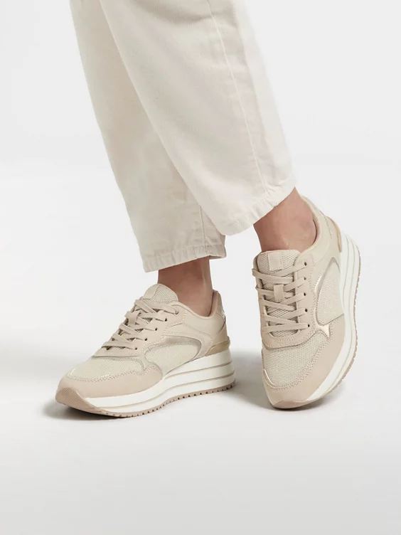 Graceland Platform Sneaker