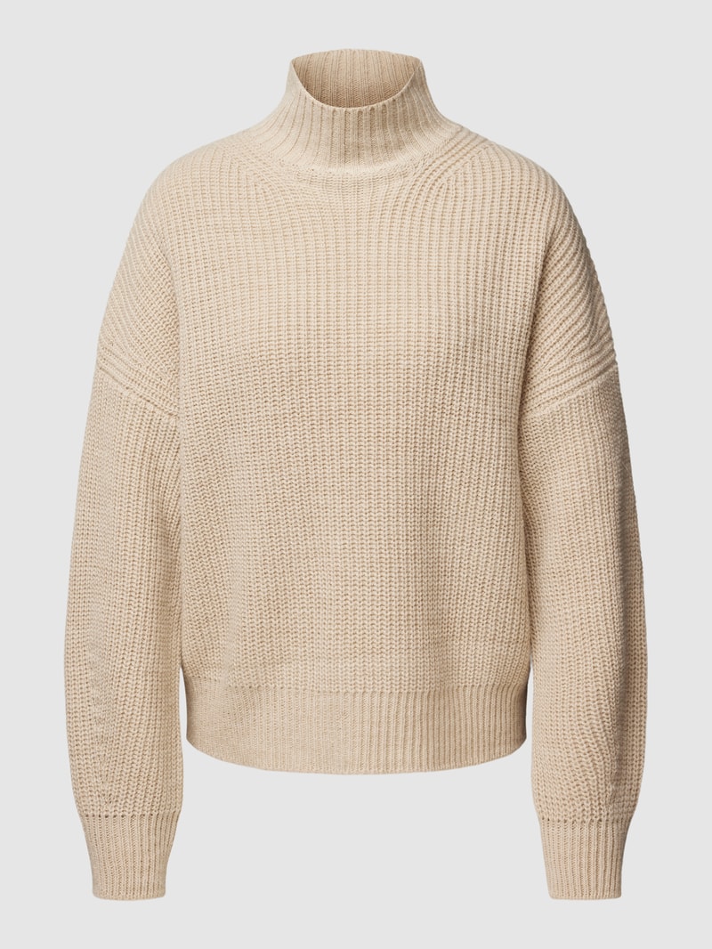 Strickpullover mit Stehkragen und überschnittenen Schultern in sand meliert