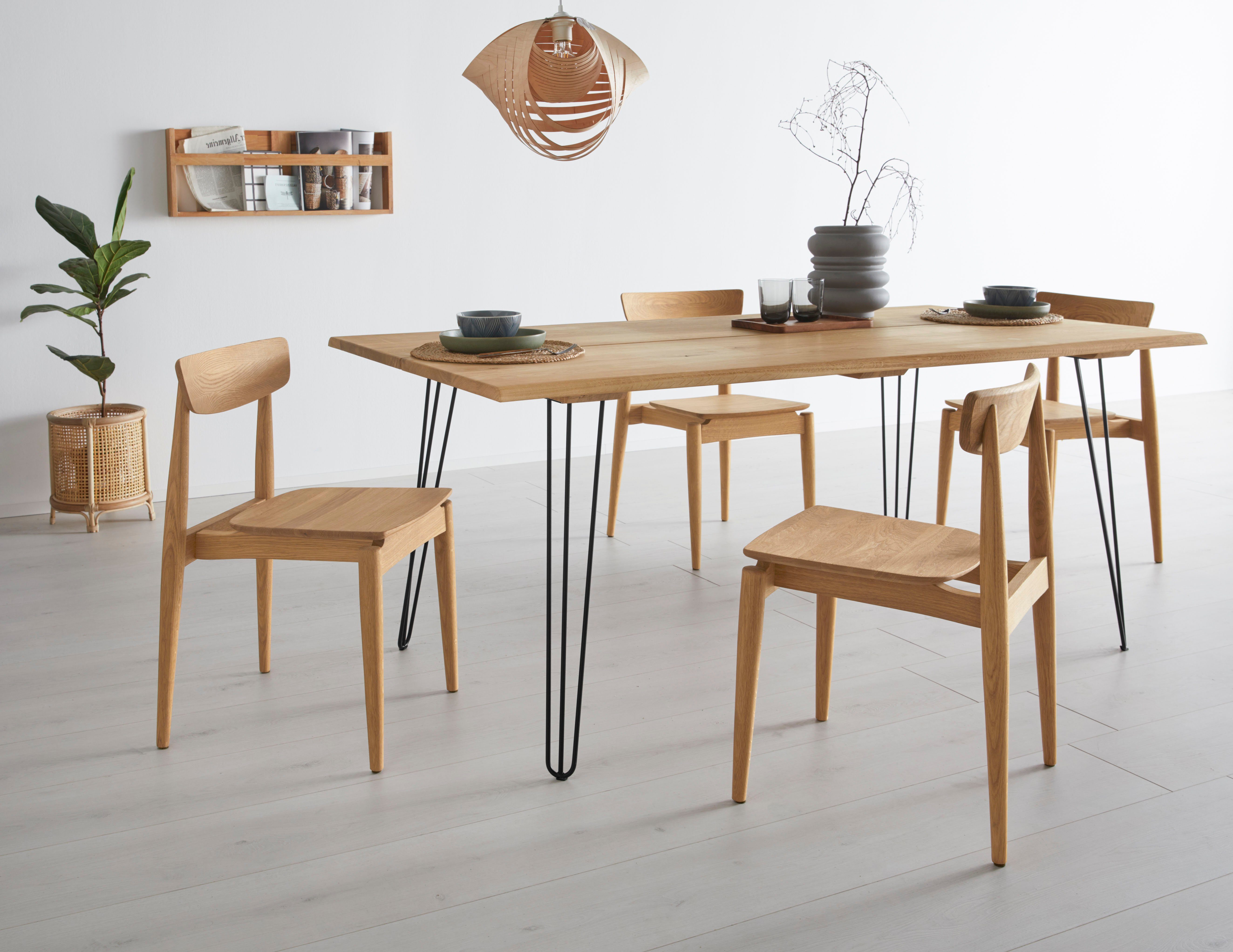 OTTO products 4-Fußstuhl Veikko (Set, 2 St), vegan, mit pflanzlichem Bio Öl behandelt, Massivholz Eiche, stapelbar